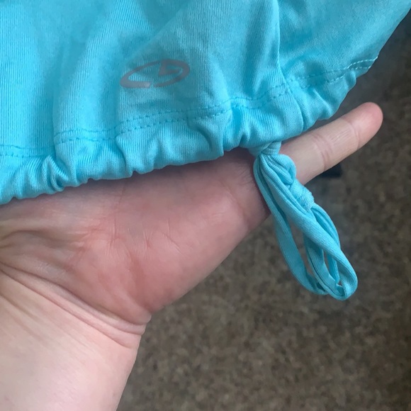 Workout Top - Picture 4 of 6